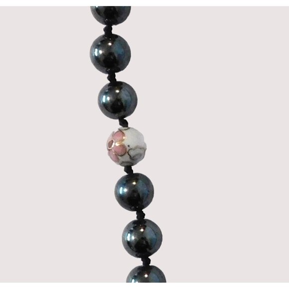 Hematite Set Beaded Necklace 30" Pierced Fishhook Earrings Black White Floral - Picture 7 of 12